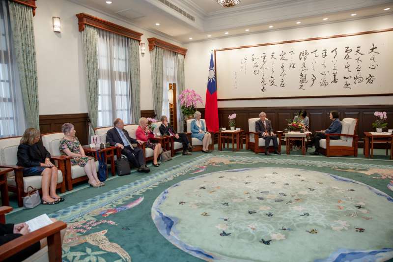 20190919-總統蔡英文19日接見「2019年英國國會議員訪台團」。(取自總統府@Flickr) 20190919-總統蔡英文19日接見「2019年英國國會議員訪台團」。(取自總統府@Flickr)
