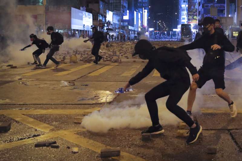 香港「反送中」抗爭。（美聯社）