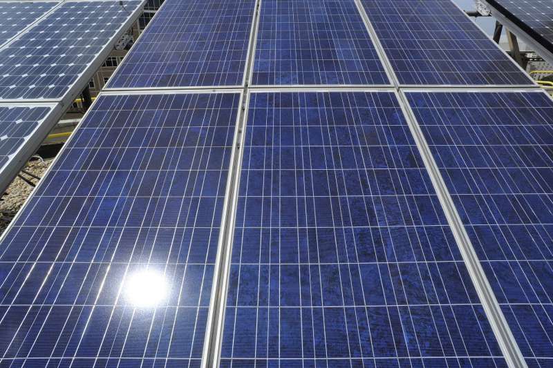 世界能源展望報告:位於美國阿拉巴馬州的太陽能發電廠。(AP) 世界能源展望報告:位於美國阿拉巴馬州的太陽能發電廠。(AP)