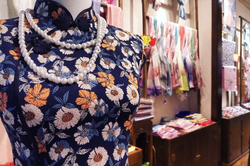 images 台湾旗袍店 é·è¡«èæè¢çæ©æ¨æ
ä» å°ç£æè¢æåçèµ·æº ç¼å±èé²å 風å³åª'