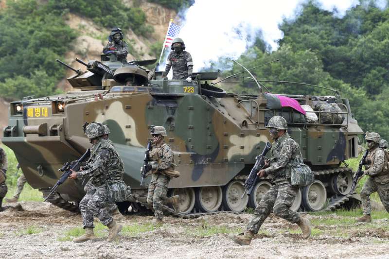 南韓與駐韓美軍一同參加聯合軍演。(美聯社) 南韓與駐韓美軍一同參加聯合軍演。(美聯社)
