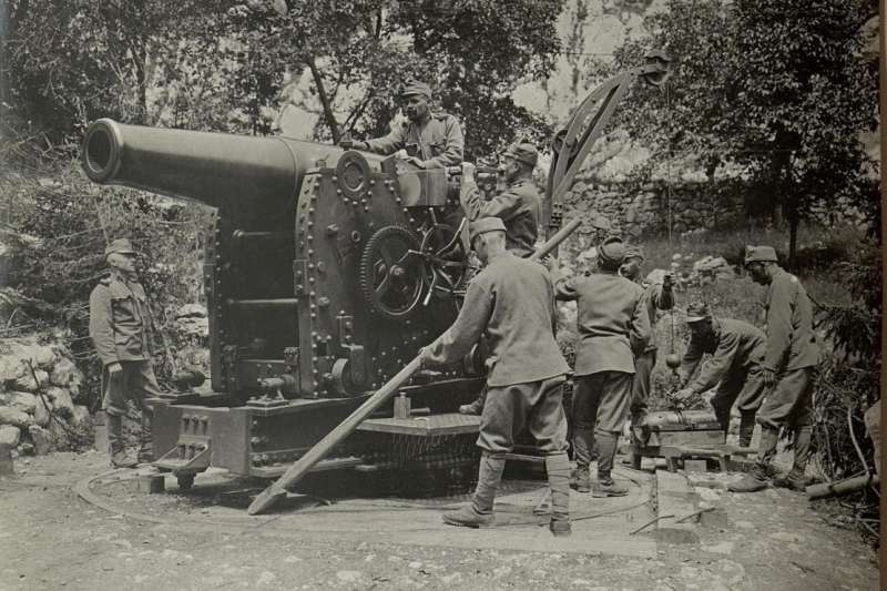 德國210 mm重型榴彈砲 德國210 mm重型榴彈砲