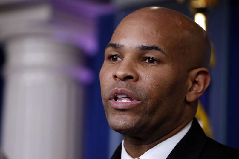 美國公衛總監(Surgeon General)亞當斯(Jerome Adams)(AP) 美國公衛總監(Surgeon General)亞當斯(Jerome Adams)(AP)