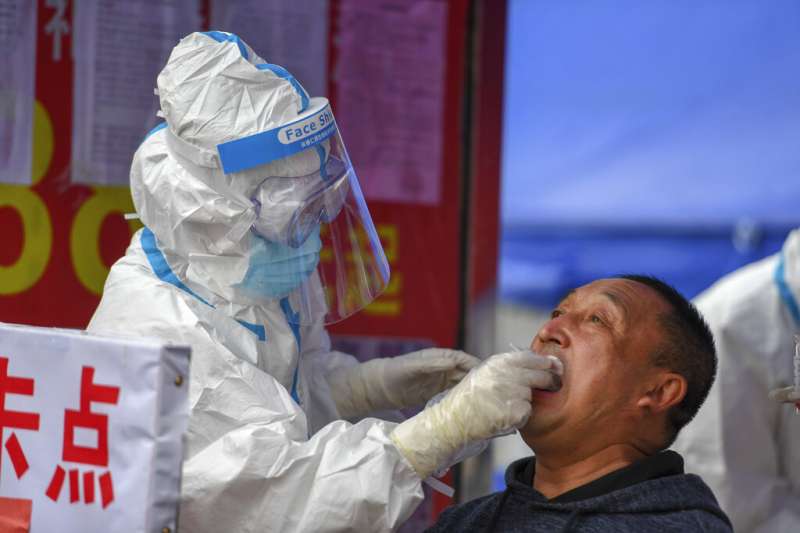 中國吉林省吉林市因為爆發疫情,當地已經封城,舒蘭市、豐滿區則被列為疫情「高風險區」。(美聯社) 中國吉林省吉林市因為爆發疫情,當地已經封城,舒蘭市、豐滿區則被列為疫情「高風險區」。(美聯社)