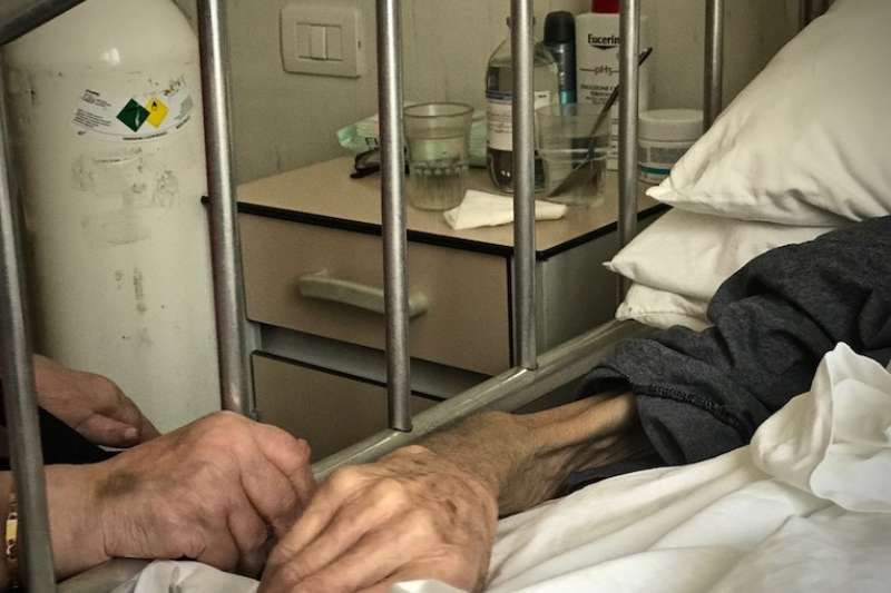 生命誠可貴 (曾廣儀攝) 生命誠可貴 (曾廣儀攝)