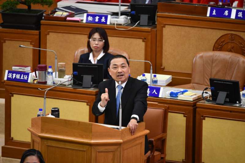 「新北振興168」積極推出各項方案搭配「三倍券」使用,市長侯友宜赴議會進行市政總質詢時受到議員肯定。(圖/新北市新聞局提供) 「新北振興168」積極推出各項方案搭配「三倍券」使用,市長侯友宜赴議會進行市政總質詢時受到議員肯定。(圖/新北市新聞局提供)