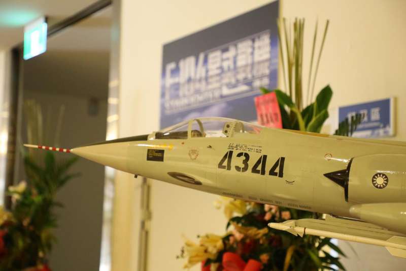 20200731-尉飛行官石貝波石貝波名駕駛的F-104G戰機。（取自青年日報）