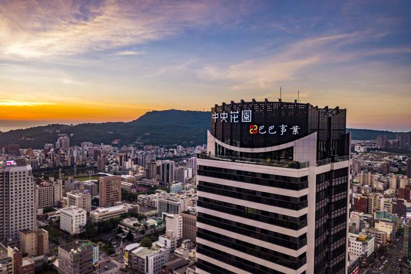高雄市前金區指標新案「中央花園」。(圖/富比士地產王提供) 高雄市前金區指標新案「中央花園」。(圖/富比士地產王提供)