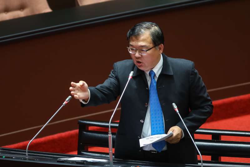 20201218-國民黨立委李德維18日於立院質詢。(顏麟宇攝) 20201218-國民黨立委李德維18日於立院質詢。(顏麟宇攝)