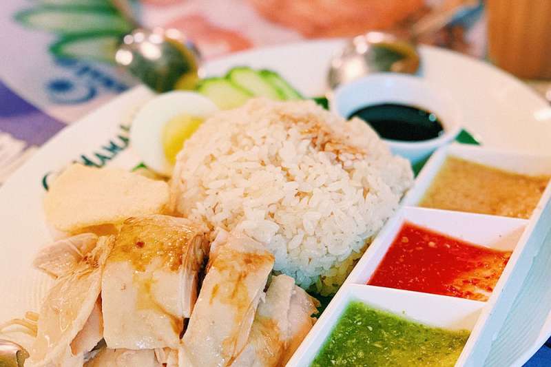 台北8家超好吃海南雞飯推薦 軟嫩但不軟爛 每一口都有雞油香 道地風味就在這幾家 風傳媒 台北8家超好吃海南雞飯推薦 軟嫩但不軟爛 每一口都有雞油香 道地風味就在這幾家 風傳媒