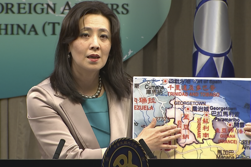 2021年2月4日,台灣宣布在蓋亞那設館,圖為我國外交部發言人歐江安介紹蓋亞那(AP) 2021年2月4日,台灣宣布在蓋亞那設館,圖為我國外交部發言人歐江安介紹蓋亞那(AP)
