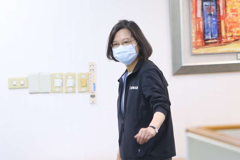 蔡英文民調呈現死亡交叉　他點出2大因素：美日捐疫苗救台灣總統-風傳媒 - Vimarsana News