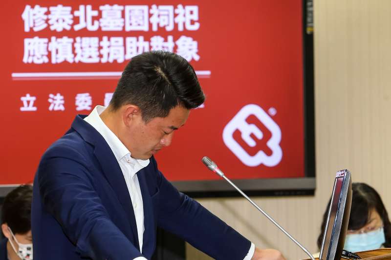 罷免陳柏惟2階連署「須補件」 刪Q總部:仍有逾1萬份本周五交、不再上街