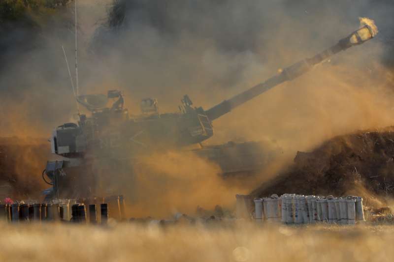 2021年5月,以色列與巴勒斯坦人衝突全面升溫,以軍重擊加薩走廊(Gaza Strip)。(AP) 2021年5月,以色列與巴勒斯坦人衝突全面升溫,以軍重擊加薩走廊(Gaza Strip)。(AP)