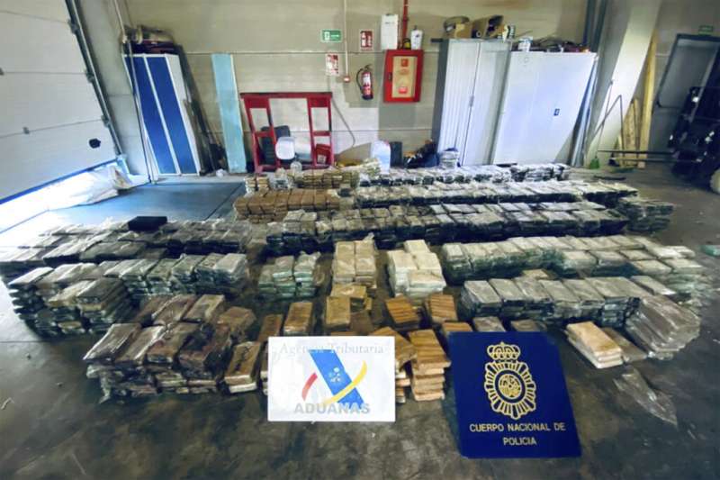 美國聯邦調查局(FBI)控制的AN0M(又名 Anøm)加密聊天系統,協助跨國警方大舉捕獲組織犯罪。(AP) 美國聯邦調查局(FBI)控制的AN0M(又名 Anøm)加密聊天系統,協助跨國警方大舉捕獲組織犯罪。(AP)