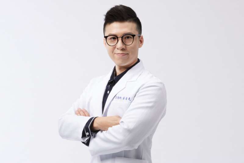營養師黃韋堯就表示,「442飲食法」或許能讓人更容易達標。(圖/KC WIN WIN提供)