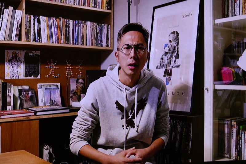 20211127-58屆金馬獎,最佳紀錄片「時代革命」導演周冠威以視訊發表感言。(蔡親傑攝) 20211127-58屆金馬獎,最佳紀錄片「時代革命」導演周冠威以視訊發表感言。(蔡親傑攝)