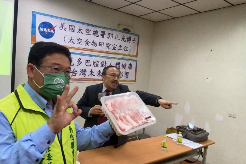 美豬.美牛迷思多 邱建富邀NASA食安專家為民解惑。(圖/邱建富辦公室提供)