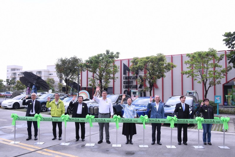 台泥企業與統一超商將攜手7-ELEVEN,打造結合綠能、儲能與充電服務的新世代充電站。(圖/花蓮縣政府新聞科提供)