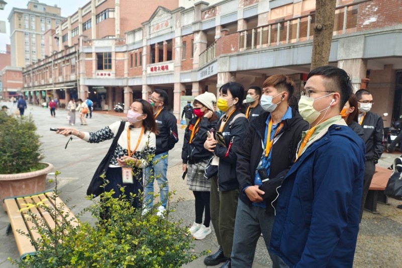 花蓮縣青年發展諮詢委員會前往台北大稻程參訪。(圖/花蓮縣政府青年發展中心提供)