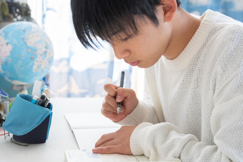 孩子考試考不好，你會選擇責罵還是鼓勵？（示意圖／取自photo-ac）