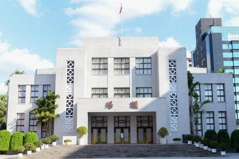 立院監院聯合出手 違法TDR有解。(圖/截自網路)