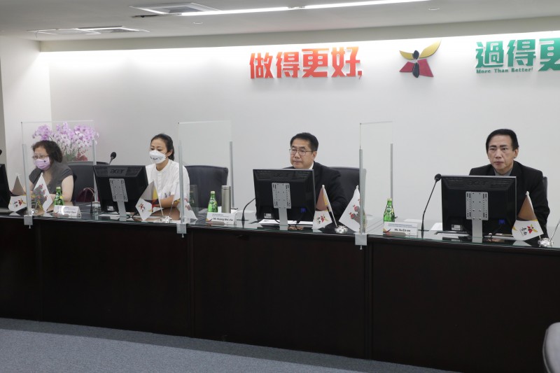 台南市長黃偉哲與愛丁堡市議會議長Cammy Day線上會面。(圖/台南市府提供)