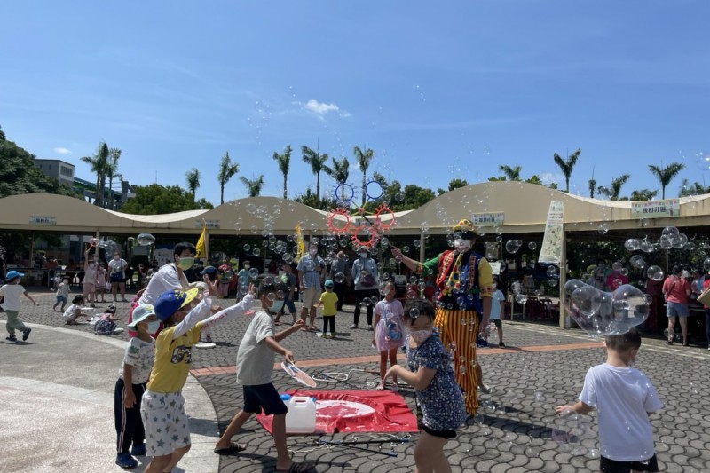 「屏東好好漫旅南方園成果發表記者會暨好農市集及蜂潮屏東市集」 等你來 。(圖/ 屏東縣政府提供)