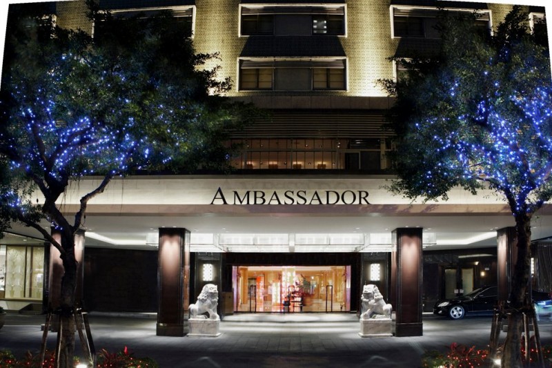 [請益] 要怎樣才能買一坪200萬的房