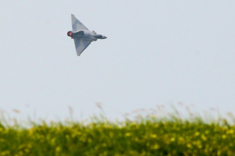 20151119-空軍新竹基地紀念新竹戰役戰機性能展演營區開放.A.幻象2000戰機（陳明仁攝）