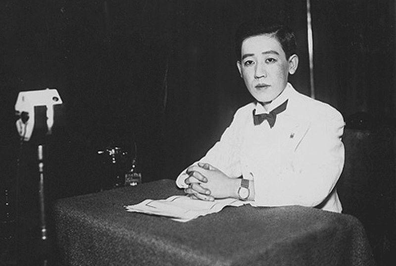 1933年的川島芳子,英氣逼人。(維基百科) 1933年的川島芳子,英氣逼人。(維基百科)