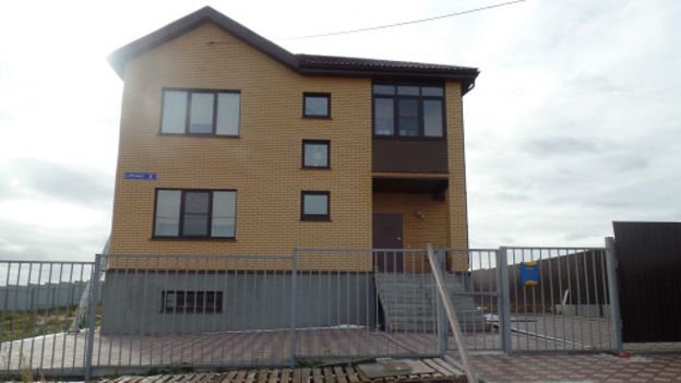 「新村」的住宅多為最近幾年建成的新房(攝影:BBC子川) 「新村」的住宅多為最近幾年建成的新房(攝影:BBC子川)