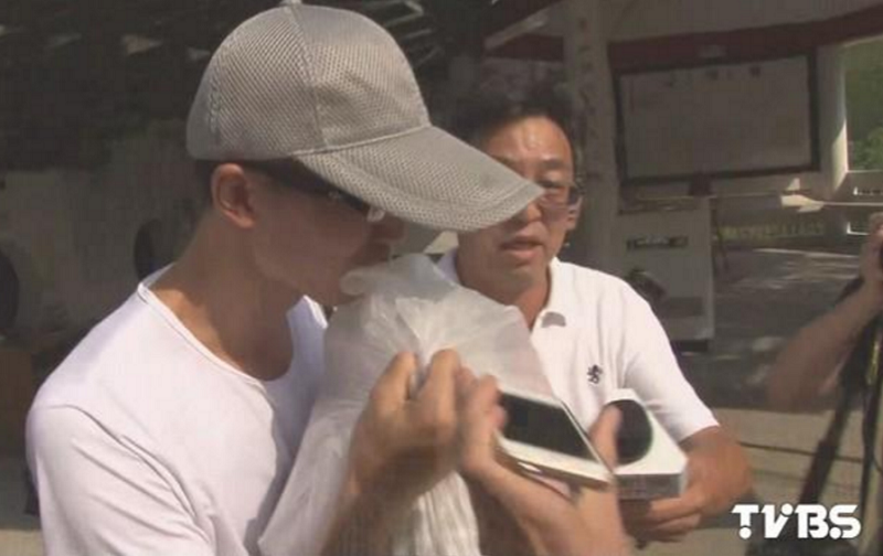 裸屍命案當事人呂介閔再審無罪。(截取自TVBS畫面) 裸屍命案當事人呂介閔再審無罪。(截取自TVBS畫面)