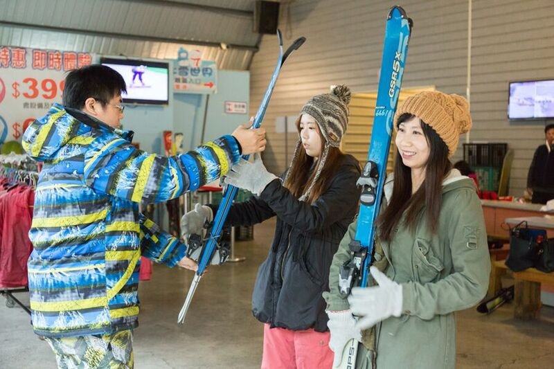 ski7.jpg ski7.jpg