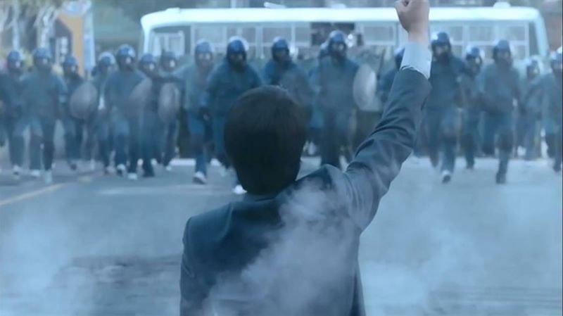 韓片《辯護人》劇照。 韓片《辯護人》劇照。