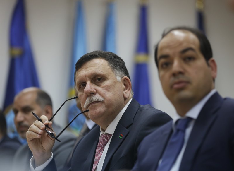 利比亞民族團結政府總理薩拉傑(Fayez Serraj,中)(美聯社) 利比亞民族團結政府總理薩拉傑(Fayez Serraj,中)(美聯社)
