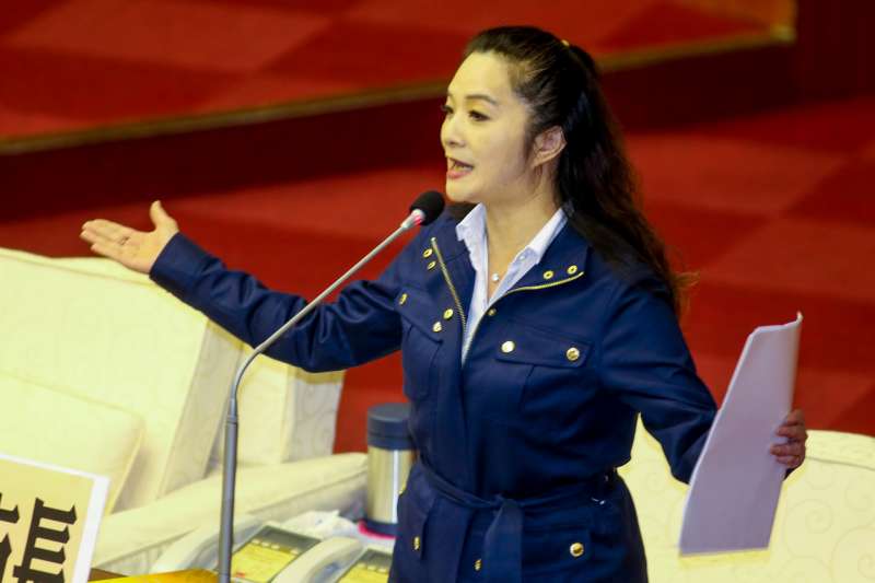20160413-柯文哲市長議會施政報告與備詢.市議員應曉薇(陳明仁攝) 20160413-柯文哲市長議會施政報告與備詢.市議員應曉薇(陳明仁攝)