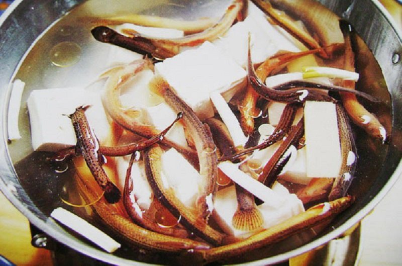 聯發科會是讚豆腐的泥鰍嗎?(圖為名菜貂蟬豆腐,又名草船借箭。) 聯發科會是讚豆腐的泥鰍嗎?(圖為名菜貂蟬豆腐,又名草船借箭。)