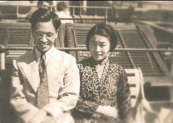 1935年，錢楊新婚，乘遊輪赴英國留學。（時報出版提供）