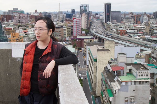 雖然有眾人力挺,唐鳳眼前仍有諸多的挑戰要面對。(圖/郭涵羚攝) 雖然有眾人力挺,唐鳳眼前仍有諸多的挑戰要面對。(圖/郭涵羚攝)