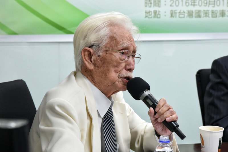 新台灣智庫創辦人辜寬敏在席間強調,前總統陳水扁是台灣不可抹滅的歷史。(林惟崧攝) 新台灣智庫創辦人辜寬敏在席間強調,前總統陳水扁是台灣不可抹滅的歷史。(林惟崧攝)