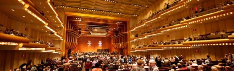 紐約大都會林肯中心（Inside the Avery Fisher Hall.／官網）