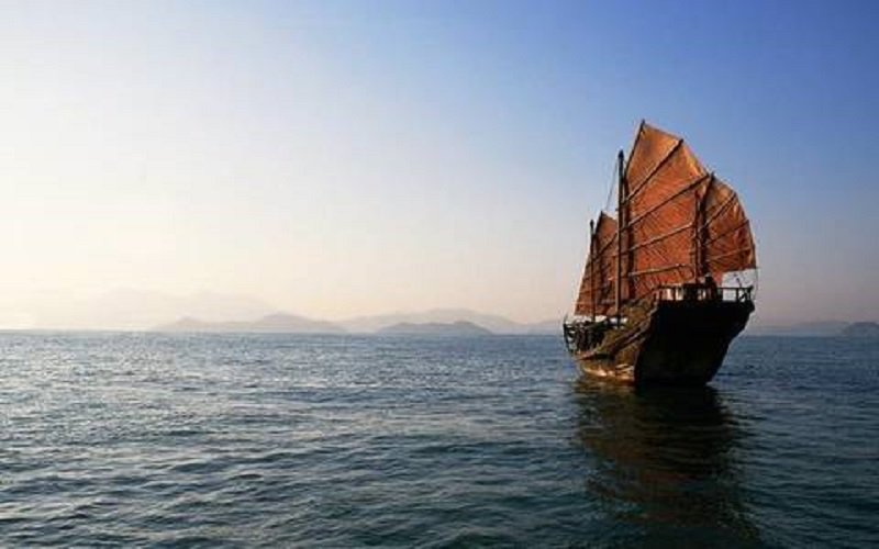 中國古代一艘風帆就出洋。 中國古代一艘風帆就出洋。