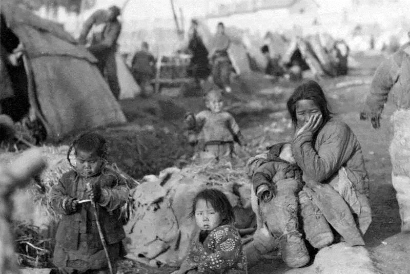 1927~1930年,是巨大的災荒歲月。 1927~1930年,是巨大的災荒歲月。
