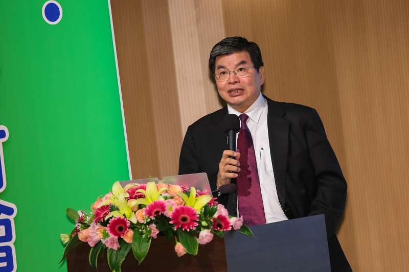 20161122-國泰金控總經理李長庚22日出席「支持綠能產業,發展綠色金融研討會」。(顏麟宇攝) 20161122-國泰金控總經理李長庚22日出席「支持綠能產業,發展綠色金融研討會」。(顏麟宇攝)