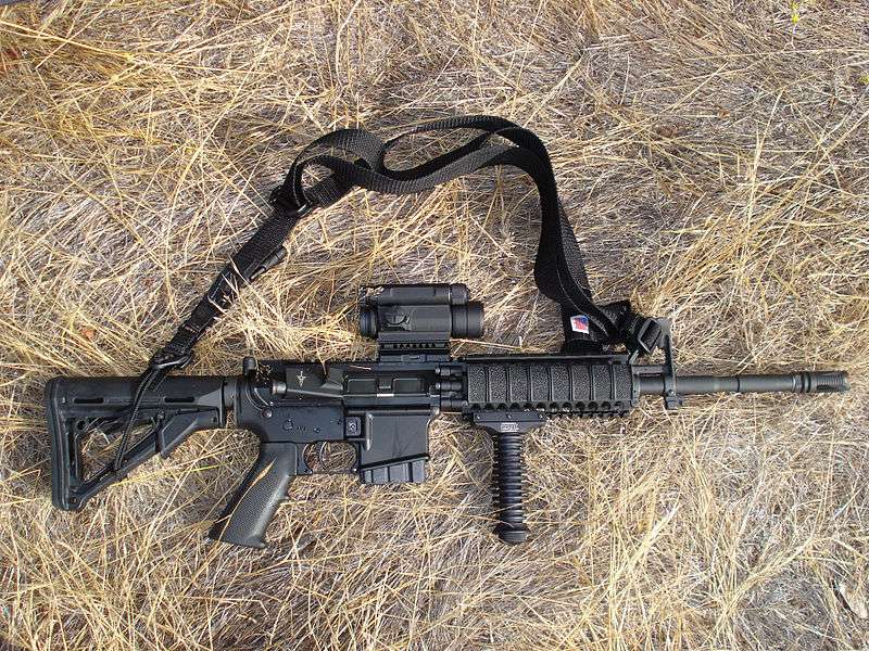 AR-15半自動步槍。(Igor at work@wikipedia/Public Domain) AR-15半自動步槍。(Igor at work@wikipedia/Public Domain)