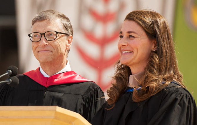 左為Bill Gates,右為Melinda。(圖片/rediff) 左為Bill Gates,右為Melinda。(圖片/rediff)