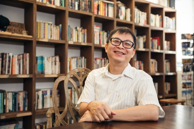 不只教書,蘇文鈺教的更是「做學問」(圖/FM1982陳宗成攝,寶瓶文化提供) 不只教書,蘇文鈺教的更是「做學問」(圖/FM1982陳宗成攝,寶瓶文化提供)