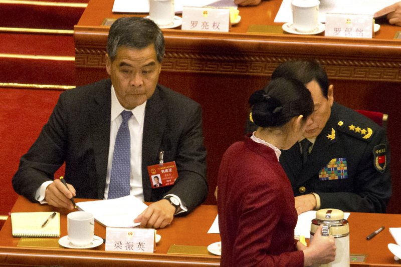 2017年中國「兩會」(全國人民代表大會、政治協商會議)在北京登場,全國人大第12屆第5次會議,香港特首梁振英(AP) 2017年中國「兩會」(全國人民代表大會、政治協商會議)在北京登場,全國人大第12屆第5次會議,香港特首梁振英(AP)