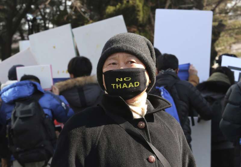 薩德（THAAD）飛彈防禦系統進駐南韓，但南韓不少民眾反對薩德入韓（AP）